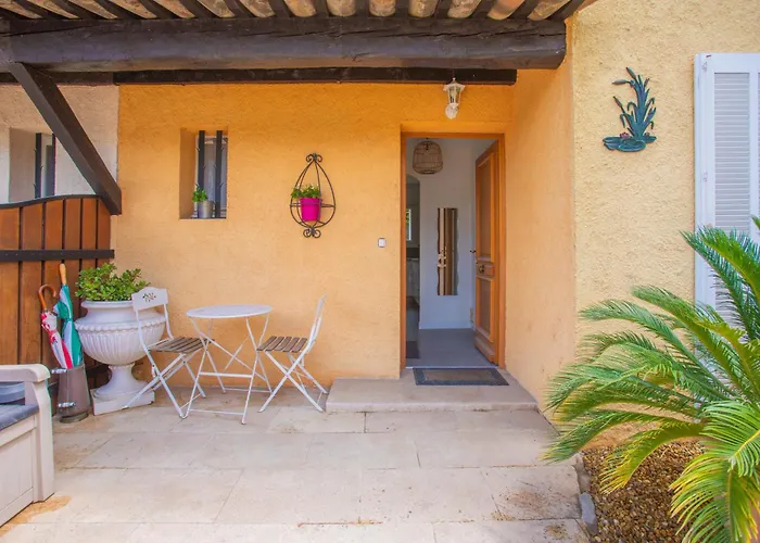 Villa Cogolin Villa *